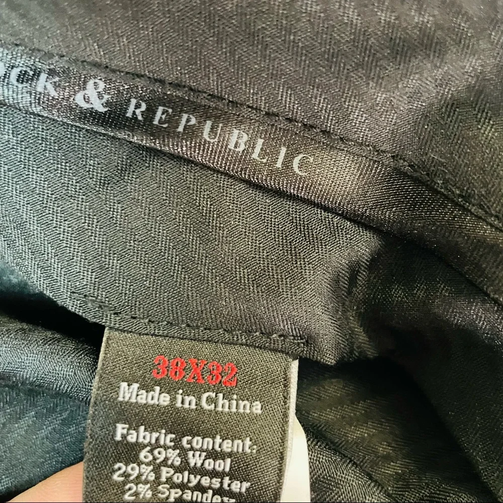 ROCK REPUBLIC dress pants size 38x32 black - Picture 9 of 9